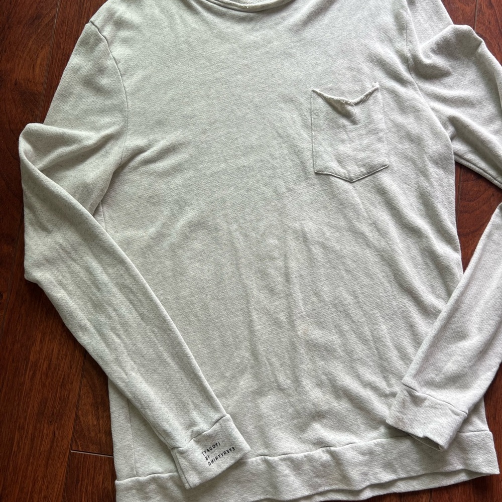 Good hYOUman Heather Gray Pullover